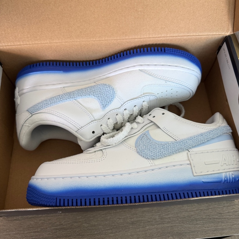 Nike Air Force 1 Low Shadow Chenille Swoosh Blue Tint (Women's) FJ4567-100 w/box - Picture 13 of 14